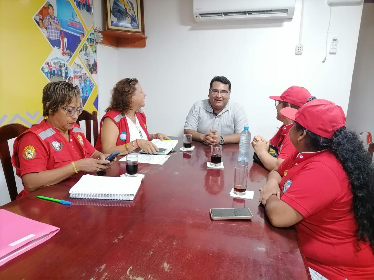 El alcalde Cesar Vidaurre Floridas se suma al Bingo Solidario - BOMBEROTON 2024