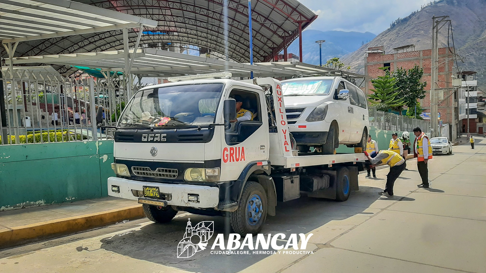 💯Municipalidad Provincial De Abancay Realiza Operativo De Liberación De Zonas Rígidas Para Garantizar El Orden Y La Seguridad.