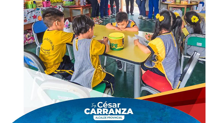 Primera Reunión de Concertación y Conformación de Aliados Estratégicos para la Institución Educativa Santa Teresita del Niño Jesús! 👏🎉 En este encuentro, destacadas entidades como la Subprefactura, Parroquia Cristo Rey, PNP, CEM y la Demuna de Chincha se unieron, mostrando su total disposición para mejorar aspectos vitales como la seguridad y la salud emocional de nuestros estudiantes, padres y docentes. Además, juntos ideamos planes para sensibilizar a la población sobre la importancia de instituciones como la nuestra, que guían y protegen a las futuras generaciones. 💪📚✨