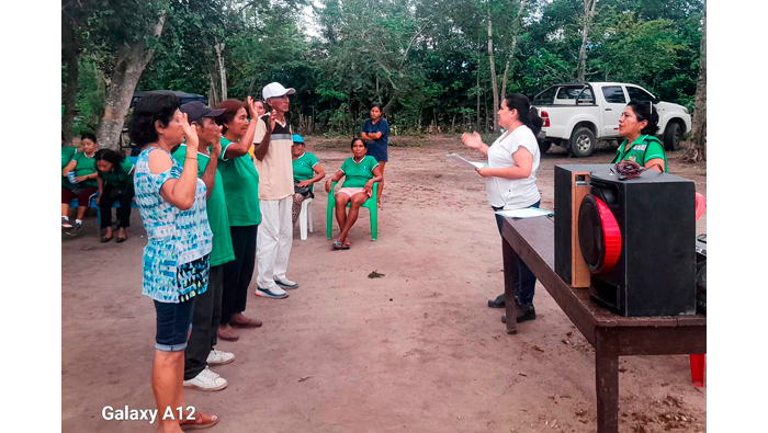 Juramentaci贸n al Comit茅 del Adulto mayor "Santa Rosa de Lima" C.P Santa Rosa de Cumbaza.