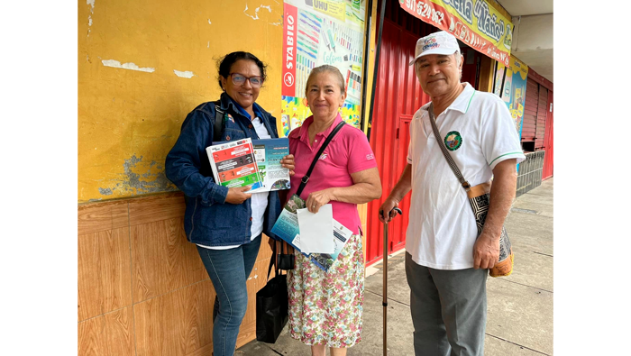 Jornada de limpieza, poda y sensibilizaci贸n en la AA.VV Lima Cdra. 06 - 10.