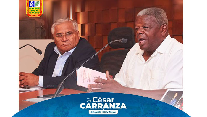 “Soy Negro… ¡Y QUE!” fue una conferencia que tuvo lugar en el Auditorio del Museo de Chincha donde se contó con la presencia de los destacados catedráticos Dr. José Campos Dávila y Dr. Fernando Flores de la Universidad Enrique Guzmán & Valle, quienes compartieron con todos los asistentes sus fascinantes libros y experiencias.
Ambos escritores e investigadores no solo compartieron la riqueza de la cultura afroperuana, sino que también revelaron los entresijos de cómo plasmaron estas vivencias en sus obras literarias, invitando a la audiencia presente a explorar nuevas perspectivas y apreciar la belleza de la diversidad.
Este evento no solo fue una celebración de la literatura, sino también un homenaje a la diversidad cultural y a la importancia de explorar nuestras raíces.