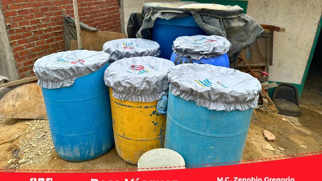 RIS Chilca Mala inspecciona viviendas para prevenir la proliferación del zancudo que transmite el dengue en Chilca.