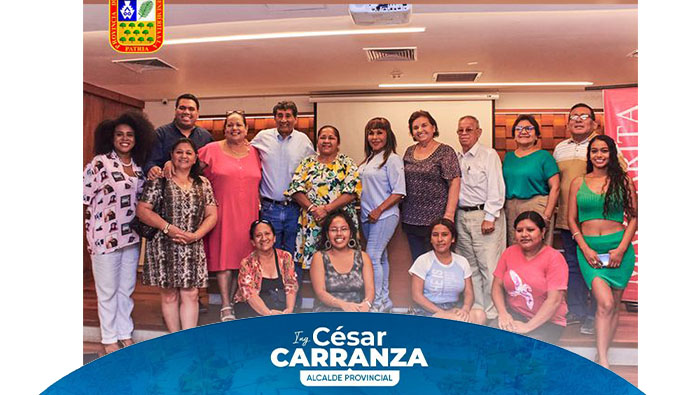 La Asociación Negra MARGARITA y la Municipalidad Provincial de Chincha organizaron el Conversatorio "Verano Negro a través de la Historia de Chincha" como parte del programa Verano Negro 2024, con destacados ponentes como el periodista Juan Córdoba, la cantautora Patricia Chumbiauca y el historiador Santiago Perona. Junto a ellos, la Doctora Silvia Villa Cartagena vda de Palma, Presidenta de MARGARITA, enfatizó la importancia de la identidad, cultura e incidencia afroperuana en la provincia, reconociendo el legado de los chinchanos que contribuyeron a esta festividad.