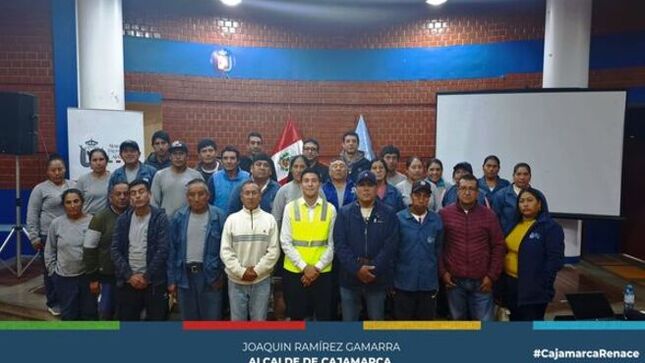 🏛La MPC a través de la Oficina General de Gestión de Recursos Humanos brindó la capacitación: Orientación para el uso correcto de EPPS. Dirigido a los servidores públicos de nuestra institución.
✅Estas capacitaciones se desarrollan de manera continúa durante todo el año, con el objetivo de fortalecer nuestras capacidades institucionales, y asegurar una gestión eficiente y transparente de los recursos municipales.
💛¡Con Joaquin Ramirez, Cajamarca renace