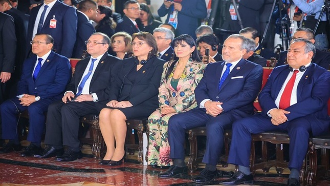 Presidenta del TC Luz Pacheco Zerga participó de la ceremonia de inauguración del megapuerto de Chancay