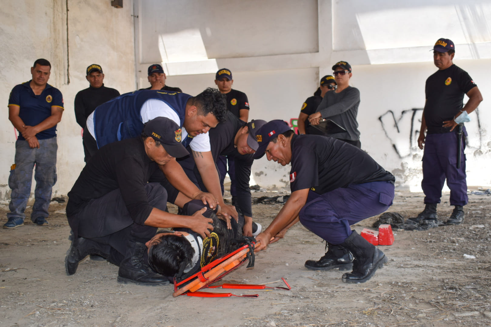 Personal participando de una simulación
