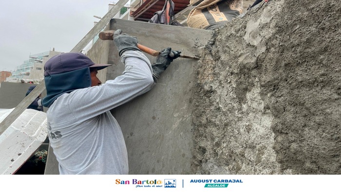 La Municipalidad de San Bartolo, en conjunto con los vecinos, trabaja en el mejoramiento de Playa Norte para asegurar que esté lista y en condiciones óptimas para la temporada de verano 2025.