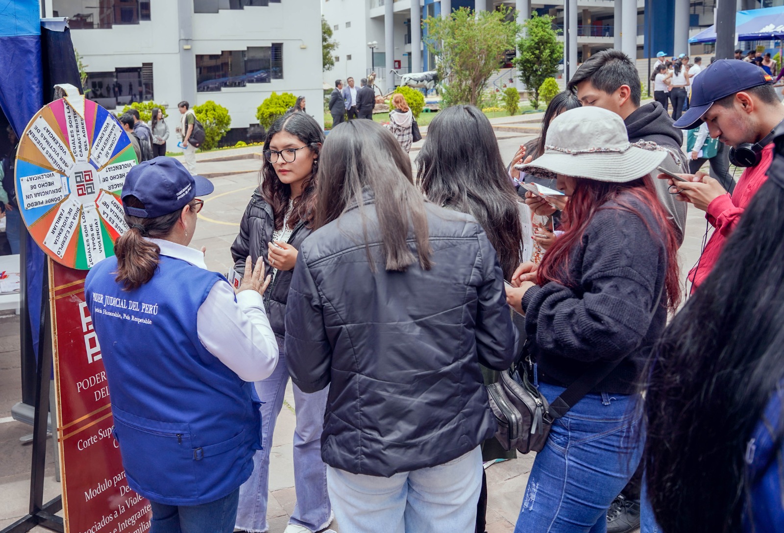 SNEJ Cusco participó en Feria Integral Organizada por la Universidad Andina del Cusco