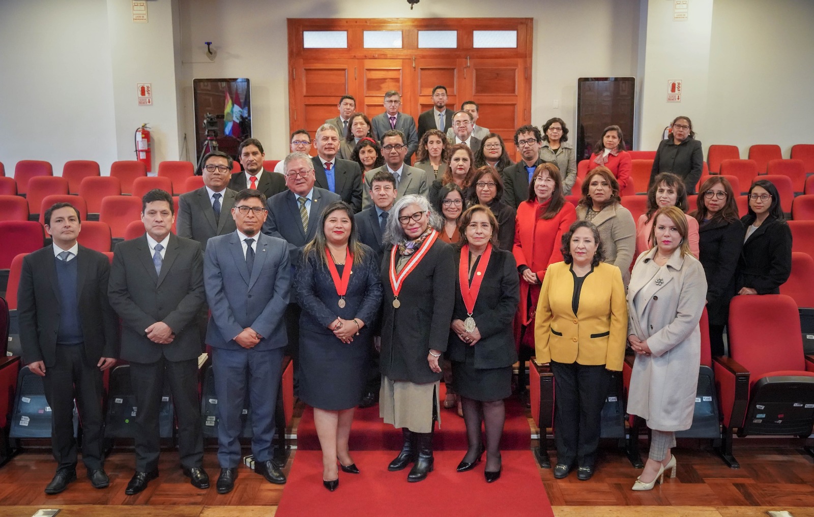 Corte de Cusco recibió la visita de integrante de la Junta Nacional de Justicia para socializar evaluación parcial de desempeño de jueces
