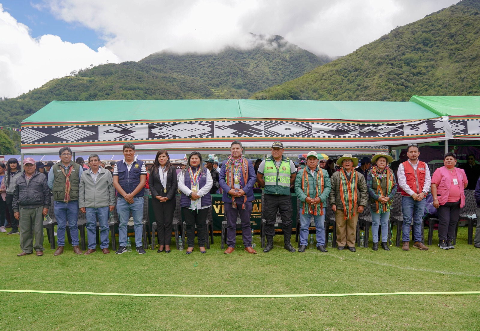 Más de 150 pobladores del distrito de Vilcabamba fueron beneficiados en la feria informativa "Justicia en tu Comunidad"