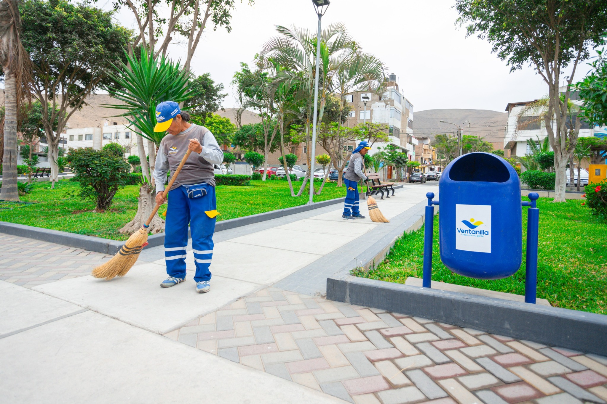 Mantenemos Ventanilla limpia ♻️🧹 y ordenada 🏡 mediante operativos continuos para el bienestar de nuestros vecinos 👨‍👩‍👧‍👦 y el crecimiento del distrito 🌟🏘️.