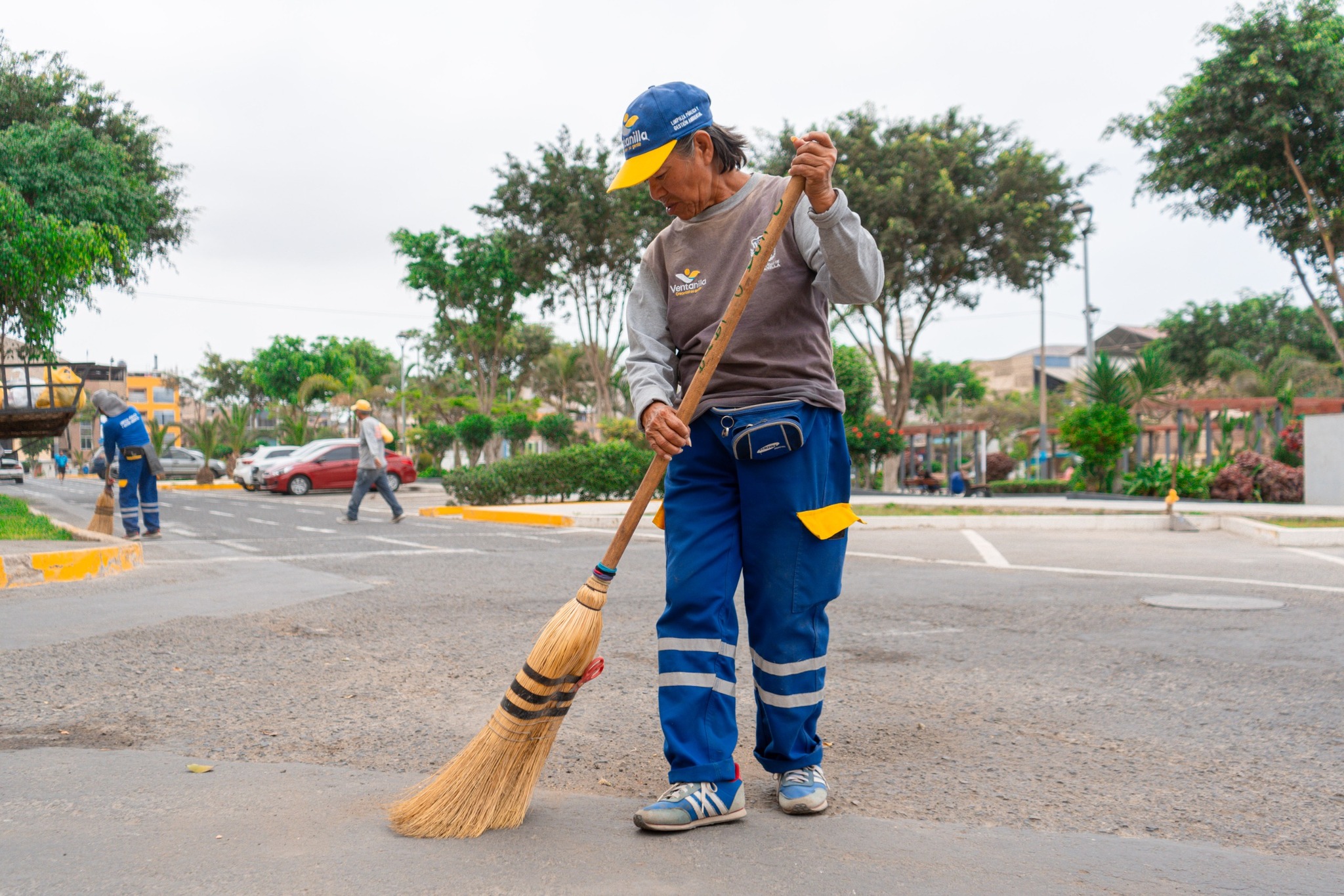 Mantenemos Ventanilla limpia ♻️🧹 y ordenada 🏡 mediante operativos continuos para el bienestar de nuestros vecinos 👨‍👩‍👧‍👦 y el crecimiento del distrito 🌟🏘️.