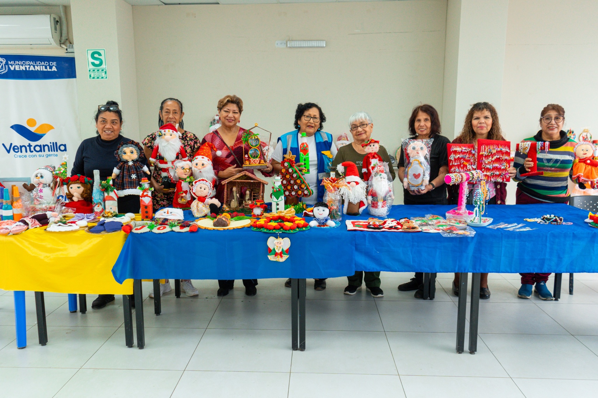 Nos preocupamos por nuestros adultos mayores 👴👵, ofreciendo actividades 🧘‍♀️💪 gratuitas para su bienestar y salud en la casa del adulto mayor 🏠.