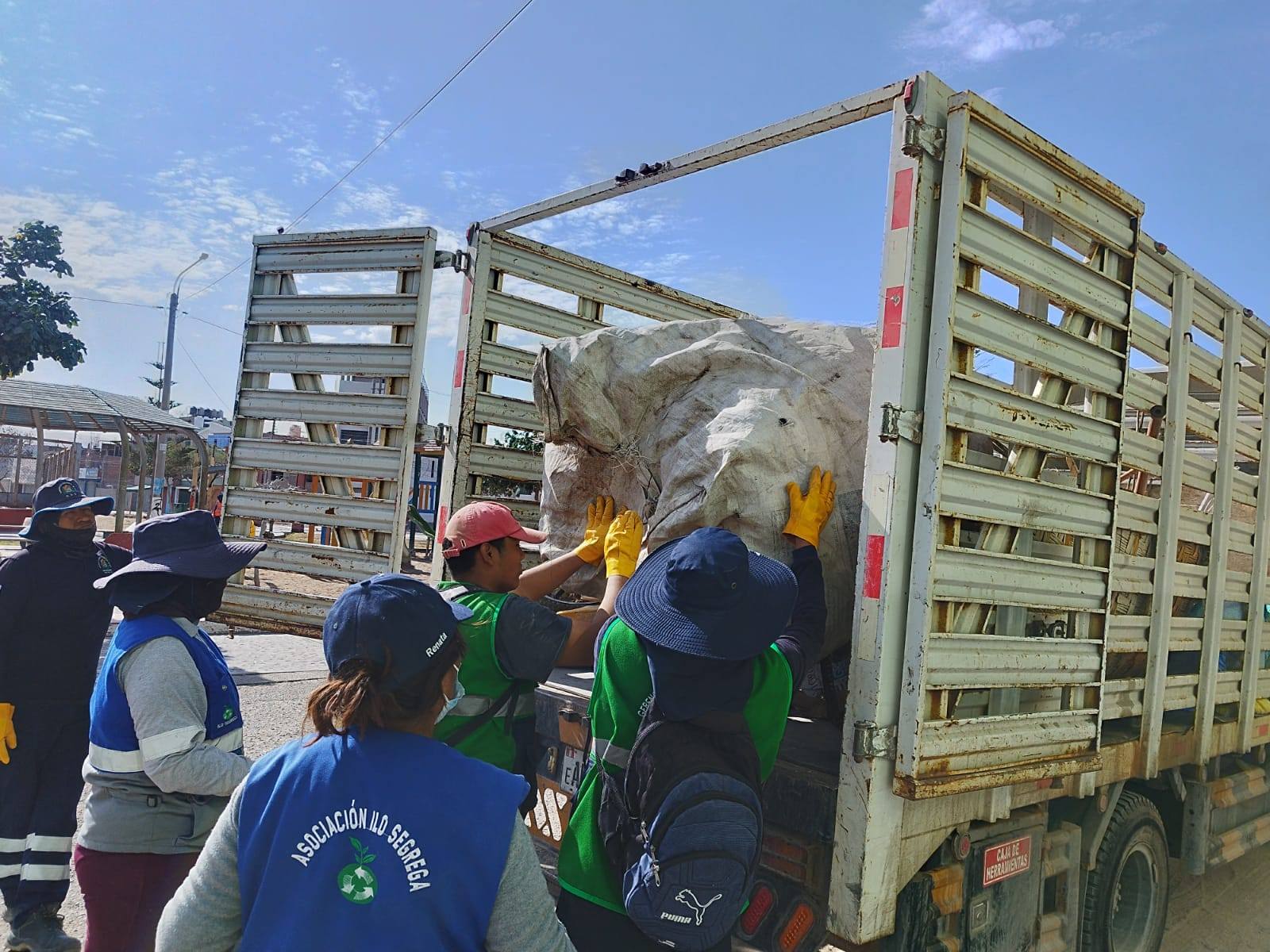 La Municipalidad reafirma su compromiso de trabajar junto a la ciudadanía para fomentar una cultura de reciclaje, impulsando una gestión ambiental responsable y sostenible en toda la provincia de Ilo.