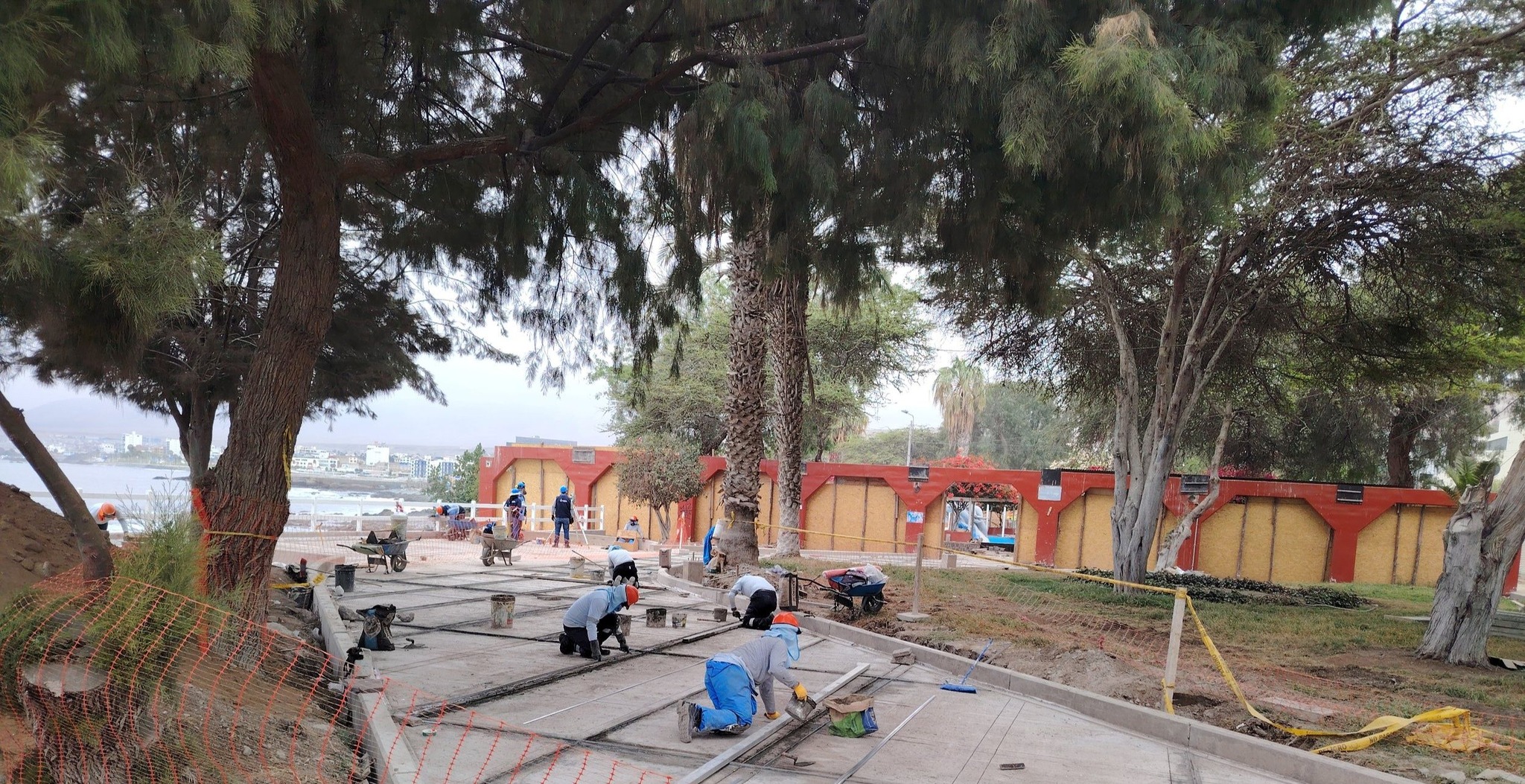 El Arq. Sandro Guillén, residente de la obra del Malecón Costero, informó que el anhelado proyecto tiene un importante avance físico de 68%