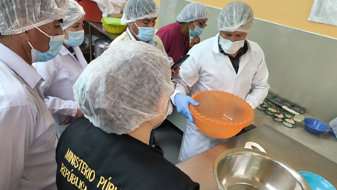 Ayacucho: Fiscalía Anticorrupción dirige incautación de productos del programa Qali Warma en colegio de Acuchimay