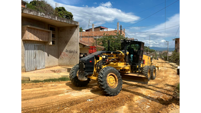Mejoramiento de vía en el Jr. España Cdra. 07, 08, 09 y 10 - Tarapoto.