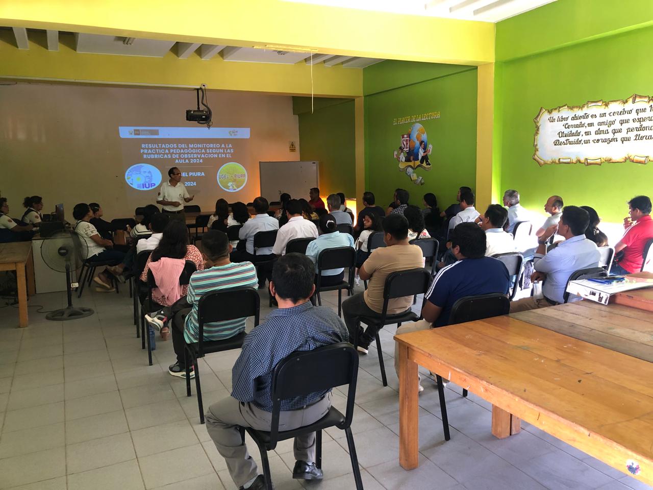 UGEL Piura brinda asistencia técnica a docentes de matemática
