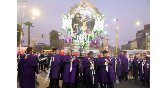 Homenaje al Señor de los Milagros