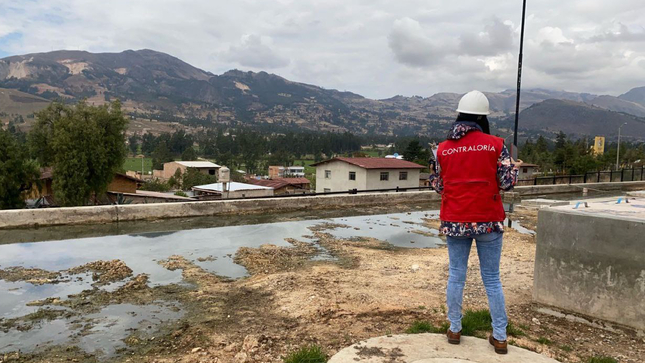 Cajamarca. – La Contraloría General advirtió situaciones en el funcionamiento y operatividad del camal municipal de Cajamarca que podrían comprometer la salubridad de los alimentos destinados a la población, la seguridad de los trabajadores y el medio ambiente.
