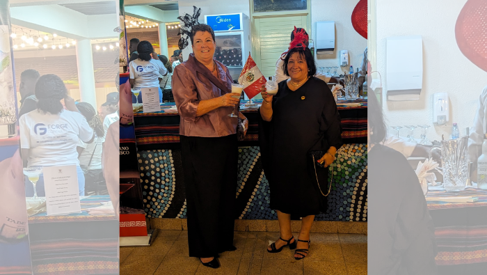 Embajada del Perú en Ghana difunde bebida pisco sour en Cena Benéfica de la Copa Melbourne 2024