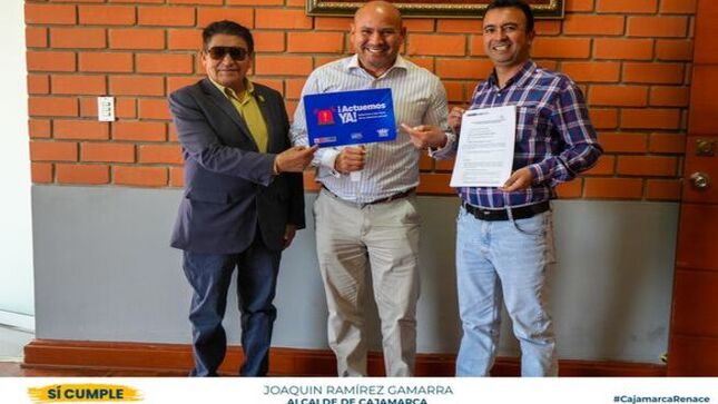 🌟 La Municipalidad Provincial de Cajamarca, bajo la dirección del Alcalde Joaquin Ramírez Gamarra, se comprometió a participar y difundir la campaña "¡Actuemos ya! Salvemos a las niñas de la violencia sexual". Esta importante iniciativa busca prevenir y erradicar la violencia sexual en nuestra comunidad, promoviendo la participación activa de todos los sectores.
🤝 Un llamado a la acción
El Alcalde Ramírez Gamarra enfatiza la necesidad de trabajar juntos para crear un entorno seguro y libre de violencia. "Es fundamental que todos nos unamos en esta lucha. La protección de nuestras niñas es una responsabilidad compartida", afirmó.
💪 ¡Actuemos ya! Salvemos a nuestras niñas.
💛 ¡Con Joaquin Ramírez, Cajamarca renace!