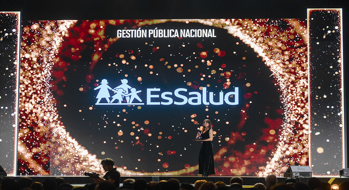 EsSalud obtiene tres Premios Creatividad Empresarial por iniciativas en telemedicina y atención humanizada a pacientes oncológicos