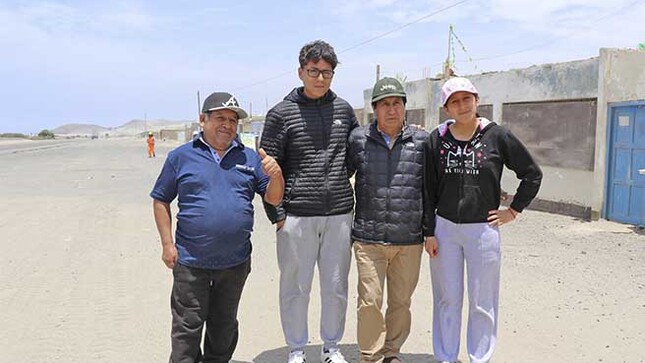 Alcalde coloco primera piedra, creación de los sistemas de agua potable y alcantarillado en el centro poblado Gramadal.