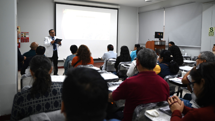 El director general del INSN, Dr. Carlos Urbano Durand, agradeció a todos los participantes por su compromiso en este paso importante a la transformación digital que va a permitir seguir avanzando.