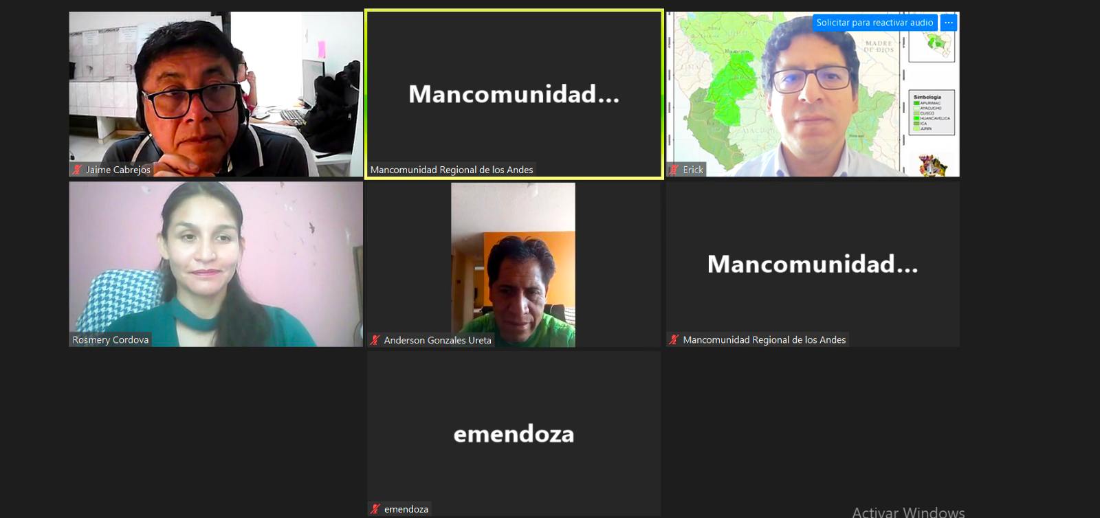 Fotografía de la reunión.