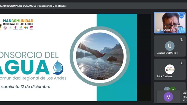 Fotografía del inicio y exposición del Consorcio del Agua.