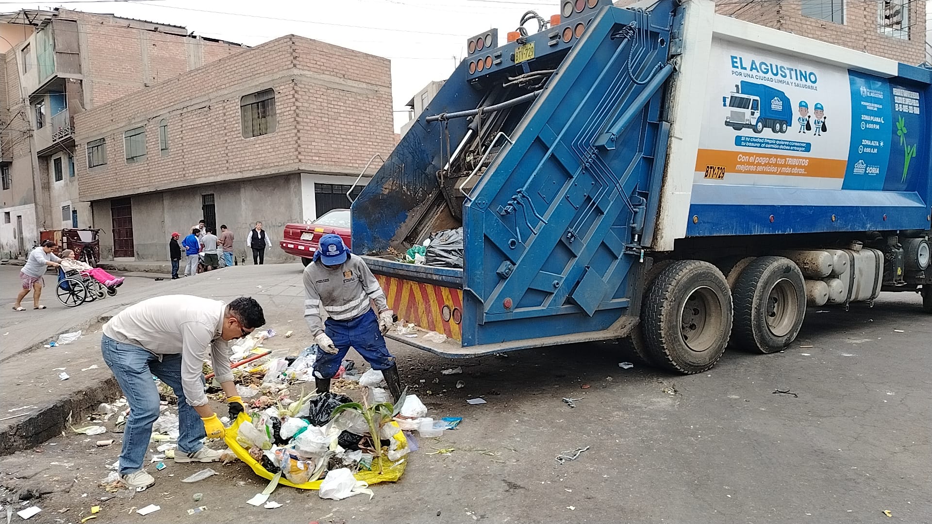 ¡𝗖ampaña 𝗧echo 𝗟impio_ 𝗧ransforma 𝗛ogares y embellece nuestro distrito_!