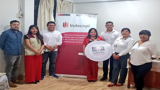 El Indecopi promueve que la tradición culinaria del ‘pescado en paca’ sea reconocida como especialidad tradicional garantizada 