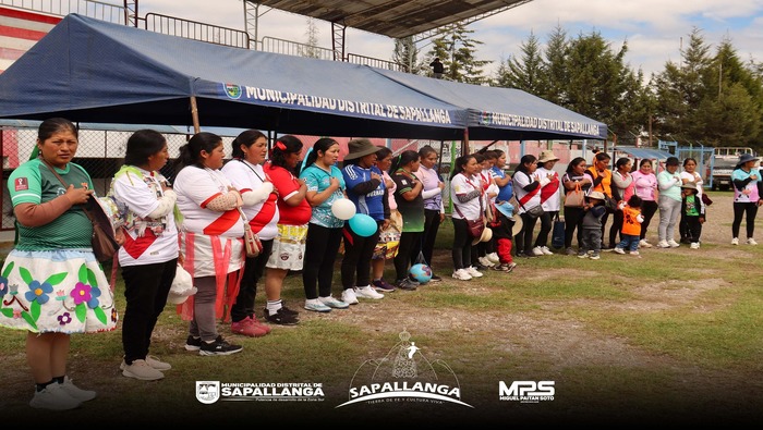Gran pasacalle de Madres de PVL, dando inicio a su campeonato deportivo.