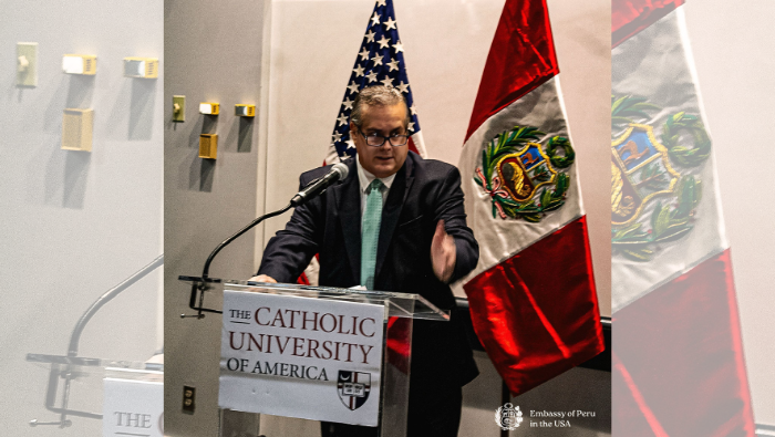 Proyectan documental "Expedition Amazon” en la Catholic University of America