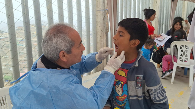 Sonrisas saludables en Lima Sur: El servicio de odontología benefició a más de 200 vecinos 