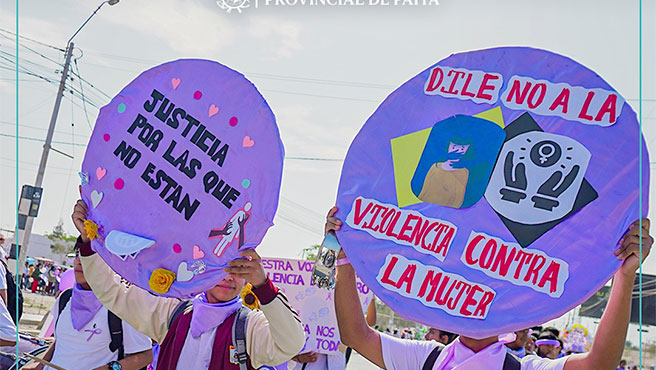 Multitudinaria marcha paiteña para rechazar la violencia contra las mujeres.