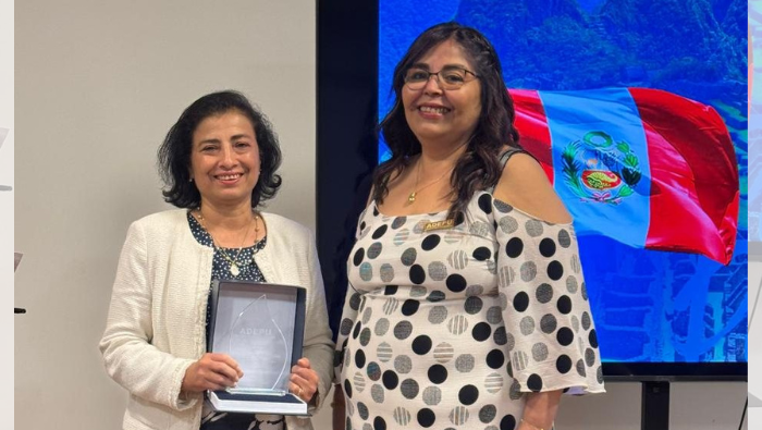 Conmemoran el 30.° aniversario de la Asociación de Damas Peruanas en Uruguay