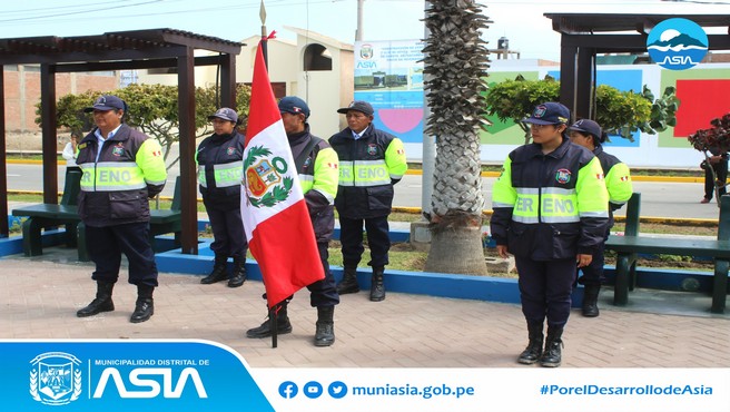 Así se realizó el izamiento del Pabellón Nacional y Bandera del Anexo La Joya, el día sábado 23 de noviembre, donde participó nuestro alcalde Isaias Alcántara Malasquez, acompañado del Presidente de Fiesta, Julio Avalos Quispe y vecinos del Anexo.
Durante su discurso el burgomaestre, saludó a todos los pobladores por su 21° aniversario de creación,  y a su vez , se comprometió en seguir trabajando por el bienestar y desarrollo de nuestro Distrito.