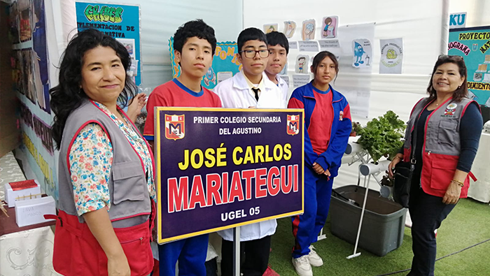 Estudiantes nos representaron en el XI Concurso Escolar Nacional Gota de Oro.