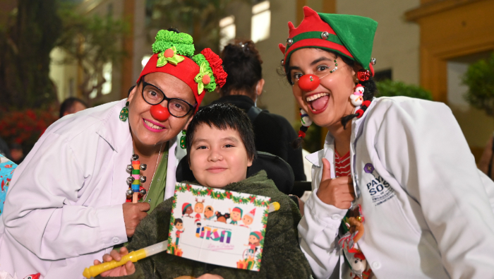 Pequeños guerreros: pacientes del INSN Breña ya viven la magia de la Navidad en medio de su lucha por recuperar su salud