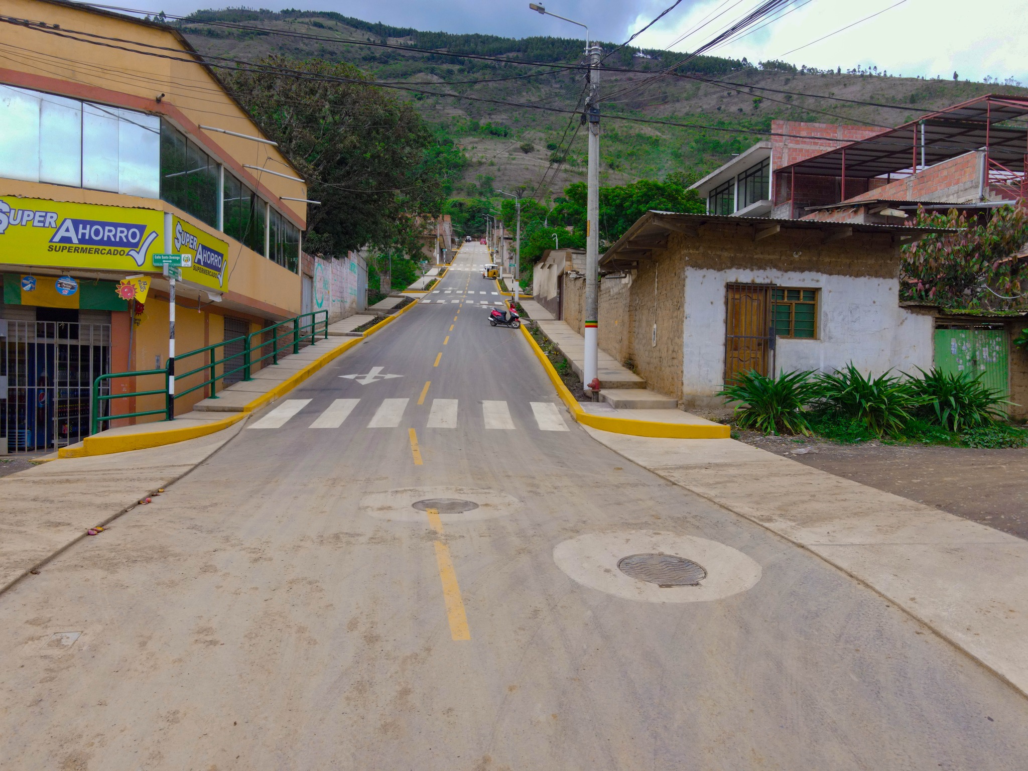 Pistas y veredas en el cono sur fueron entregados con una inversión de mas de 6.5 millones de soles