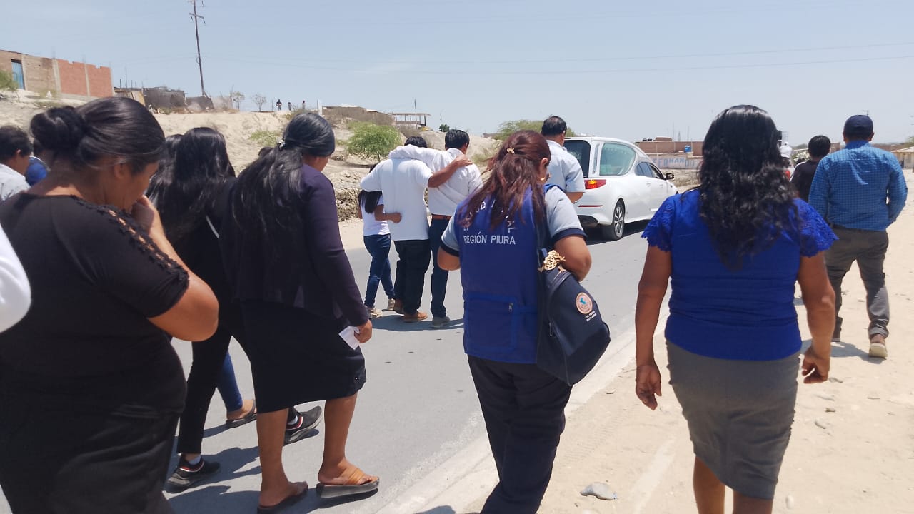 Desde el momento del accidente y en los días posteriores, los profesionales de salud mental han mantenido un monitoreo constante de la situación. Además, continuarán brindando cuidados personalizados, realizando visitas domiciliarias y atendiendo las necesidades específicas de salud mental de las personas afectadas, asegurando un soporte integral en este difícil proceso.
