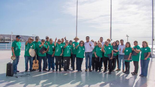 Alcalde y regidores recibieron a asociación coral armonía de Chile