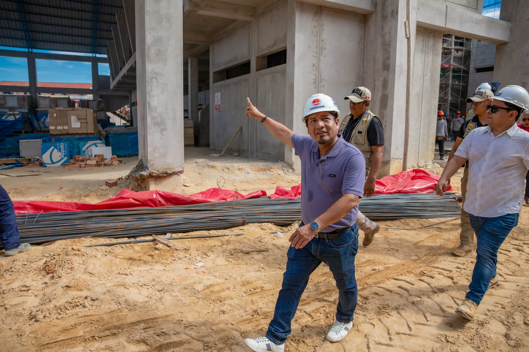Gobernador regional supervisa avances en Instituto Tecnológico Pedro A. del Águila Hidalgo y confirma entrega de mobiliario