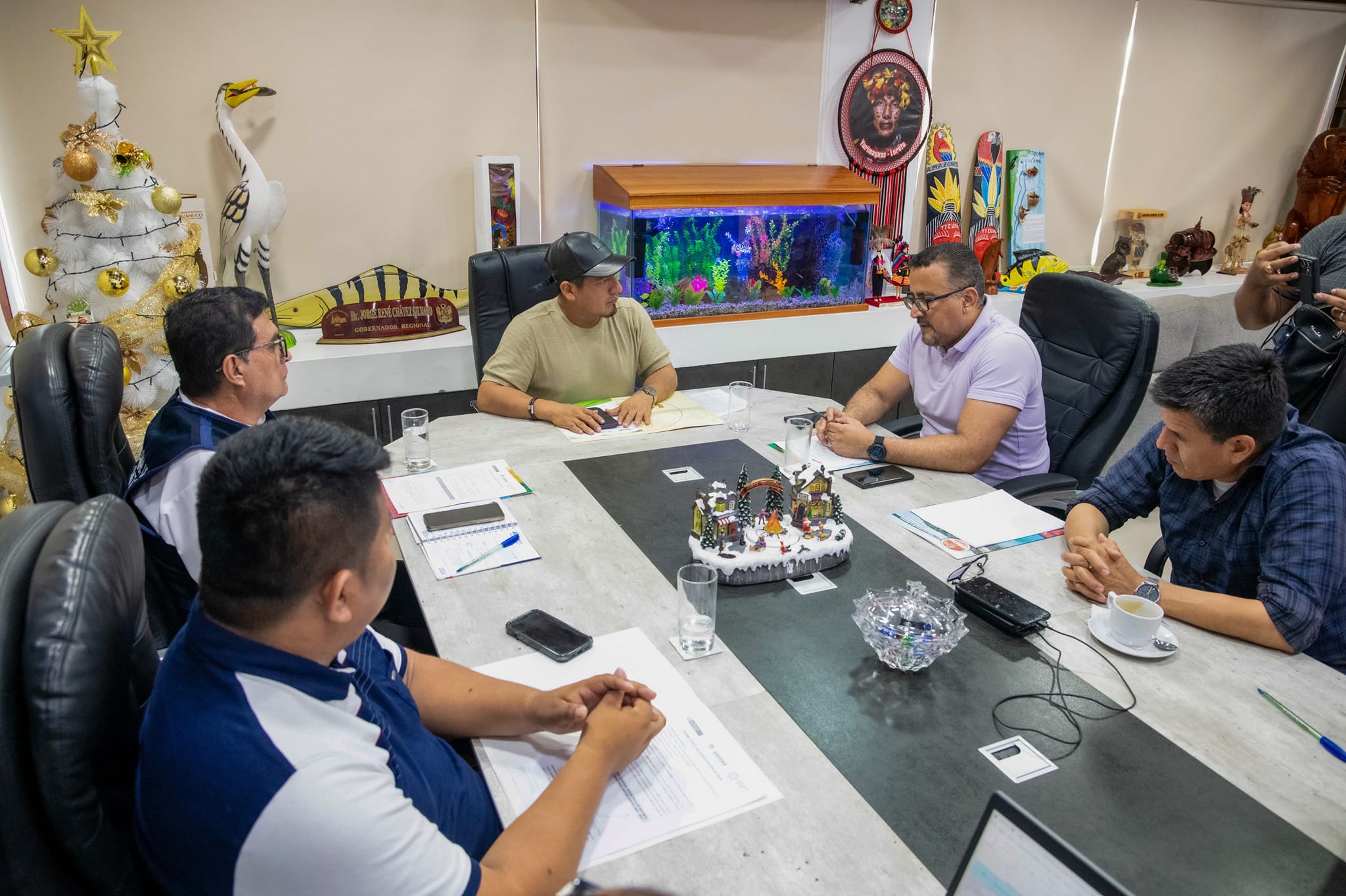 Gobernador Dr. René Chávez y viceministro de Salud Pública se unen contra el dengue en Loreto