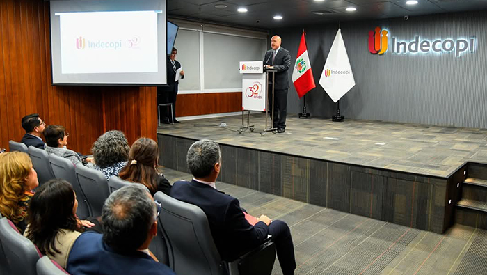 Al cumplir 32 años de creación el Indecopi ocupó el tercer lugar de las instituciones con más aprobación en la encuesta CADE Ejecutivos 2024