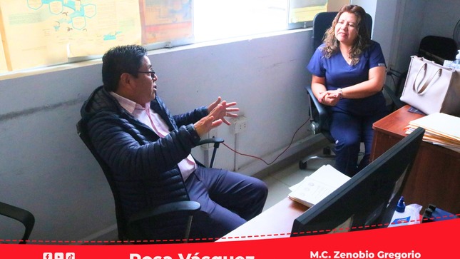 Director Ejecutivo de la RIS Chilca Mala realiza una visita inopinada a la Unidad de Farmacia