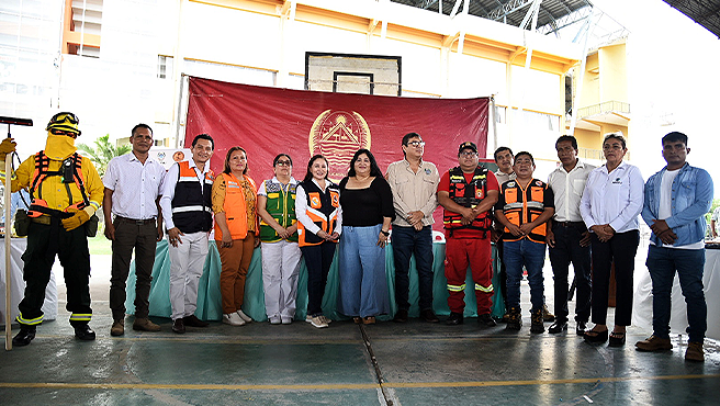 GORE Ucayali hace entrega de equipos de protección para combatir incendios forestales